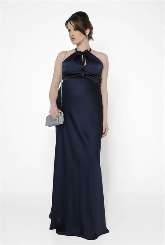 Produto vestido-festa-para-gestante-CI2013P00006 Descrição Vestido em cetim com toque de seda. Ideal para ocasiões especiais.